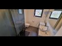 Apartments Grie - free parking: A1(4) Medulin - Istria  - Apartment - A1(4): bathroom with toilet