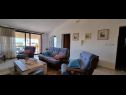 Apartments Elida: A1(5) Medulin - Istria  - Apartment - A1(5): living room
