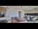 Apartments Mark - 100 m from sea: A1 pool(6), A2 pool(6), A3(6), A4(6), A5(6), A6(6) Medulin - Istria  - Apartment - A4(6): living room