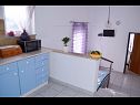 Apartments Sarah: A1(3), A2(3+1), A4(2+2) Pula - Istria  - Apartment - A4(2+2): kitchen
