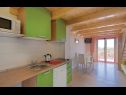 Apartments Svjetlana SA1(2+1), SA2(2+1), SA3(2) Pula - Istria  - Studio apartment - SA2(2+1): kitchen