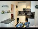 Apartments Martin - modern: A2(4), A3(4), A4(4) Rovinjsko Selo (Rovinj) - Istria  - Apartment - A2(4): kitchen and dining room