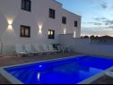 Apartments Noel - with private pool: A1-prizemlje(4+1), A2-prvi kat(4+1) Umag - Istria  - Apartment - A2-prvi kat(4+1): swimming pool
