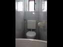 Apartments Nev - 20m from the sea A1 Veliki(4+2), A2 Mali(2+1) Blato - Island Korcula  - Apartment - A2 Mali(2+1): bathroom with toilet