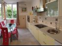 Holiday home Villa Antea - 80 m from the beach : H(8+1) Brna - Island Korcula  - Croatia - H(8+1): kitchen and dining room