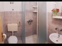 Apartments Liza - 80 M from the sea : SA1(2), A2(2+1), A3(3) Korcula - Island Korcula  - Studio apartment - SA1(2): bathroom with toilet