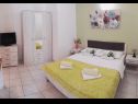 Apartments Liza - 80 M from the sea : SA1(2), A2(2), A3(3) Korcula - Island Korcula  - Studio apartment - SA1(2): bedroom