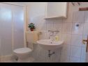 Apartments Liza - 80 M from the sea : SA1(2), A2(2+1), A3(3) Korcula - Island Korcula  - Apartment - A2(2+1): bathroom with toilet