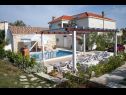 Holiday home Villa Barakokula - 3m from the sea H (8+2) Lumbarda - Island Korcula  - Croatia - swimming pool (house and surroundings)