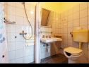 Apartments Željko - amazing sea view: A1 Lucija(2), A2 Ivan(4), A3 Zeljka(4) Racisce - Island Korcula  - Apartment - A1 Lucija(2): bathroom with toilet