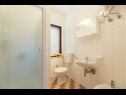 Apartments Mari - 50m from the sea A1(4), A2(4) Cove Tri zala (Zrnovo) - Island Korcula  - Croatia - Apartment - A1(4): bathroom with toilet
