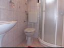 Apartments Ivo - with parking : A1(4+1), A2-Lođa (4), A3-2.kat (2+2) , A4-Prizemlje (2+2) Malinska - Island Krk  - Apartment - A1(4+1): bathroom with toilet