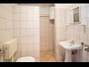 Apartments Polo A1 (4+2) Vrbnik - Island Krk  - Apartment - A1 (4+2): bathroom with toilet