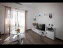 Apartments Miriam - 200m from beach: SA1(2+1), A2(2+2) Ika - Kvarner  - Apartment - A2(2+2): living room