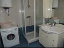 Apartments David A1(2+2), A2(3+2) Opatija - Kvarner  - Apartment - A2(3+2): bathroom with toilet