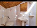 Apartments Luce - 50 m from sea: A1(4+1), A2(2+1), A3(2+1) Mali Losinj - Island Losinj  - Apartment - A3(2+1): bathroom with toilet