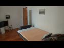 Apartments Mirjana: sea view & balcony: A1 MN (2+1), A2 JN (2+1) Baska Voda - Riviera Makarska  - Apartment - A1 MN (2+1): living room