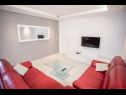 Apartments Anđelko - air conditioning: A1(6+2), A2(6+2) Baska Voda - Riviera Makarska  - Apartment - A2(6+2): living room