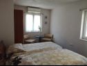 Apartments Jasna - family friendly: A1 Prizemlje (2+2), A2 Gornji (2+2) Baska Voda - Riviera Makarska  - Apartment - A1 Prizemlje (2+2): bedroom