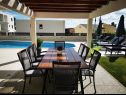 Apartments Villa Esse - heated pool & seaview: A1(2+2), A2(4+2), A3(2+2), A4(4+2), A5(2+2) Baska Voda - Riviera Makarska  - terrace