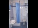 Apartments Josip II - 150 m from beach with free parking: SA4(2+1), SA5(3), A6(4) Baska Voda - Riviera Makarska  - Apartment - A6(4): bathroom with toilet