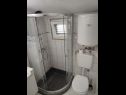 Apartments Žana - 30 m from sea : A1(6+2) Baska Voda - Riviera Makarska  - Apartment - A1(6+2): bathroom with toilet