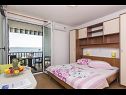 Apartments Sonja - 100 m from sea: A1(2+2), A2(4), SA3(2+1), SA5(2) Brela - Riviera Makarska  - Studio apartment - SA5(2): interior