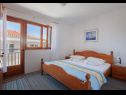 Apartments Ante M - 100 m from beach: A1(4+2), A2(4+2), C3(2) Brela - Riviera Makarska  - Apartment - A1(4+2): bedroom