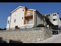 Apartments and rooms Led - near sea: SA1(2), A2(2+2), A3(2+2), R4(2), R5(2), A6(2+1), A7(2+2) Brela - Riviera Makarska  - house