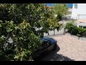  Maza - with seaview & parking: R1(2+1), R2(2) Brela - Riviera Makarska  - parking