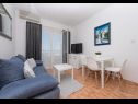 Apartments Ivi - 100 m from pebble beach: A1(2+2), A2(2+2), A3(2+2), A4(4+4), A5(2+2) Drasnice - Riviera Makarska  - Apartment - A2(2+2): living room