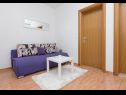 Apartments Ivi - 100 m from pebble beach: A1(2+2), A2(2+2), A3(2+2), A4(4+4), A5(2+2) Drasnice - Riviera Makarska  - Apartment - A5(2+2): living room