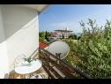 Apartments Goge - 90 m from the beach: A1(4), SA2(2) Gradac - Riviera Makarska  - Apartment - A1(4): balcony