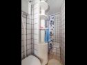 Apartments Mira - economy: A1(2+2), SA2(2), SA3(2) Igrane - Riviera Makarska  - Apartment - A1(2+2): bathroom with toilet