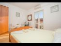 Apartments Željko - spacious and affordable A1(6+2), SA2(2), SA3(2), SA4(2+1) Makarska - Riviera Makarska  - Studio apartment - SA2(2): interior