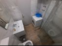 Apartments Željko - spacious and affordable A1(6+2), SA2(2), SA3(2), SA4(2+1) Makarska - Riviera Makarska  - Apartment - A1(6+2): bathroom with toilet