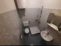 Apartments Željko - spacious and affordable A1(6+2), SA2(2), SA3(2), SA4(2+1) Makarska - Riviera Makarska  - Studio apartment - SA3(2): bathroom with toilet