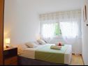 Apartments Jadro - 250 m from beach A1(4), A2Gornji(2+1), A3Srednji(2+1), A4Prizemlje(2) Makarska - Riviera Makarska  - Apartment - A2Gornji(2+1): bedroom
