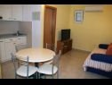 Apartments Sini - with parking : A1 (4+1), SA2 (2), SA3 (2), A4 (3+1) Makarska - Riviera Makarska  - Apartment - A4 (3+1): dining room