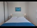 Apartments Ivan - sea view : A1(4+1), A2(4+1), A3(4+1) Makarska - Riviera Makarska  - Apartment - A1(4+1): bedroom