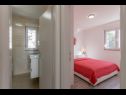 Apartments Ivan - sea view : A1(4+1), A2(4+1), A3(4+1) Makarska - Riviera Makarska  - Apartment - A2(4+1): bedroom