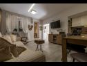Apartments Sen - 130 m from sea : A1(8) Makarska - Riviera Makarska  - Apartment - A1(8): living room