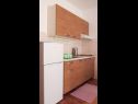 Apartments Ruza A1(4), A2(4), A3(4), A4(3+2), SA5(2), SA6(2+1), SA7(2), A8(2+2) Makarska - Riviera Makarska  - Apartment - A4(3+2): kitchen