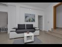 Apartments Petar - 200 m from beach: A1(4) Makarska - Riviera Makarska  - Apartment - A1(4): living room