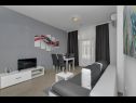 Apartments Petar - 200 m from beach: A1(4) Makarska - Riviera Makarska  - Apartment - A1(4): living room