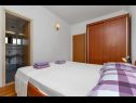 Apartments Ruzi - family and friends: A1(9+2) Makarska - Riviera Makarska  - Apartment - A1(9+2): bedroom