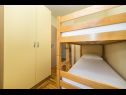 Apartments Dolo - in centre: A1(5), A2(5) Makarska - Riviera Makarska  - Apartment - A2(5): bedroom