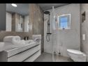 Apartments Ivana - luxurious: A1(2+2) Makarska - Riviera Makarska  - Apartment - A1(2+2): bathroom with toilet
