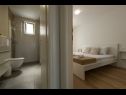 Apartments Mario - with terace: A1(2+2), A2(4), A3(2+2) Makarska - Riviera Makarska  - Apartment - A1(2+2): bedroom