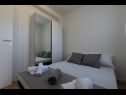 Apartments Mario - with terace: A1(2+2), A2(4), A3(2+2) Makarska - Riviera Makarska  - Apartment - A2(4): bedroom